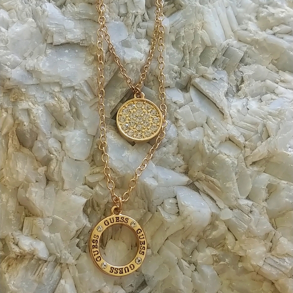 Guess Necklace - Picture 4 of 9